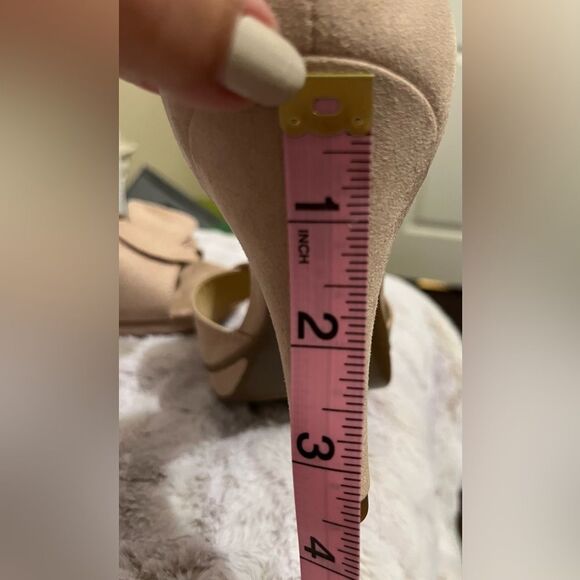 Naturalizer Carla Pink Buckle Sandals 3.5” Heels. Silver Buckle Size 10 NWOB - Picture 7 of 9